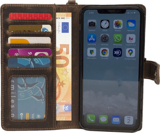 Arrigo Iphone 12 pro max bookcase Cognac - Arrigo.nl