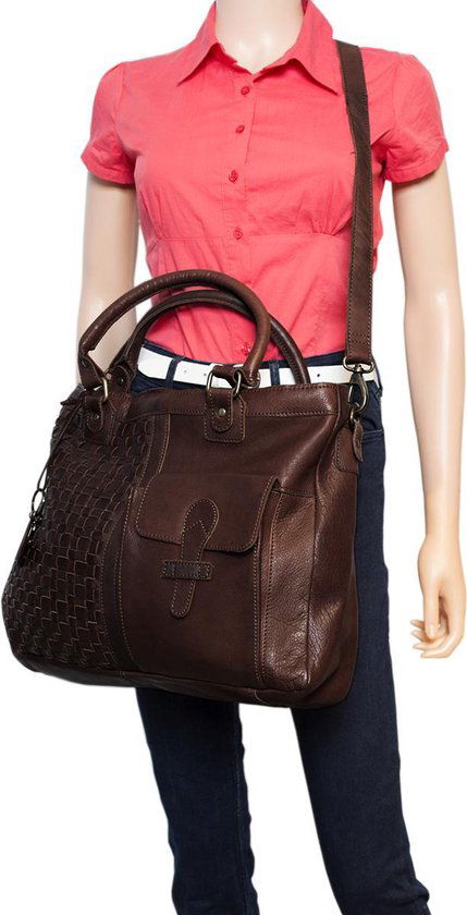 Bruine dames tas schoudertas gevlochten leer - Arrigo.nl