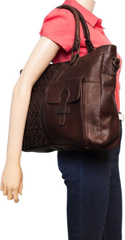 Bruine dames tas schoudertas gevlochten leer - Arrigo.nl
