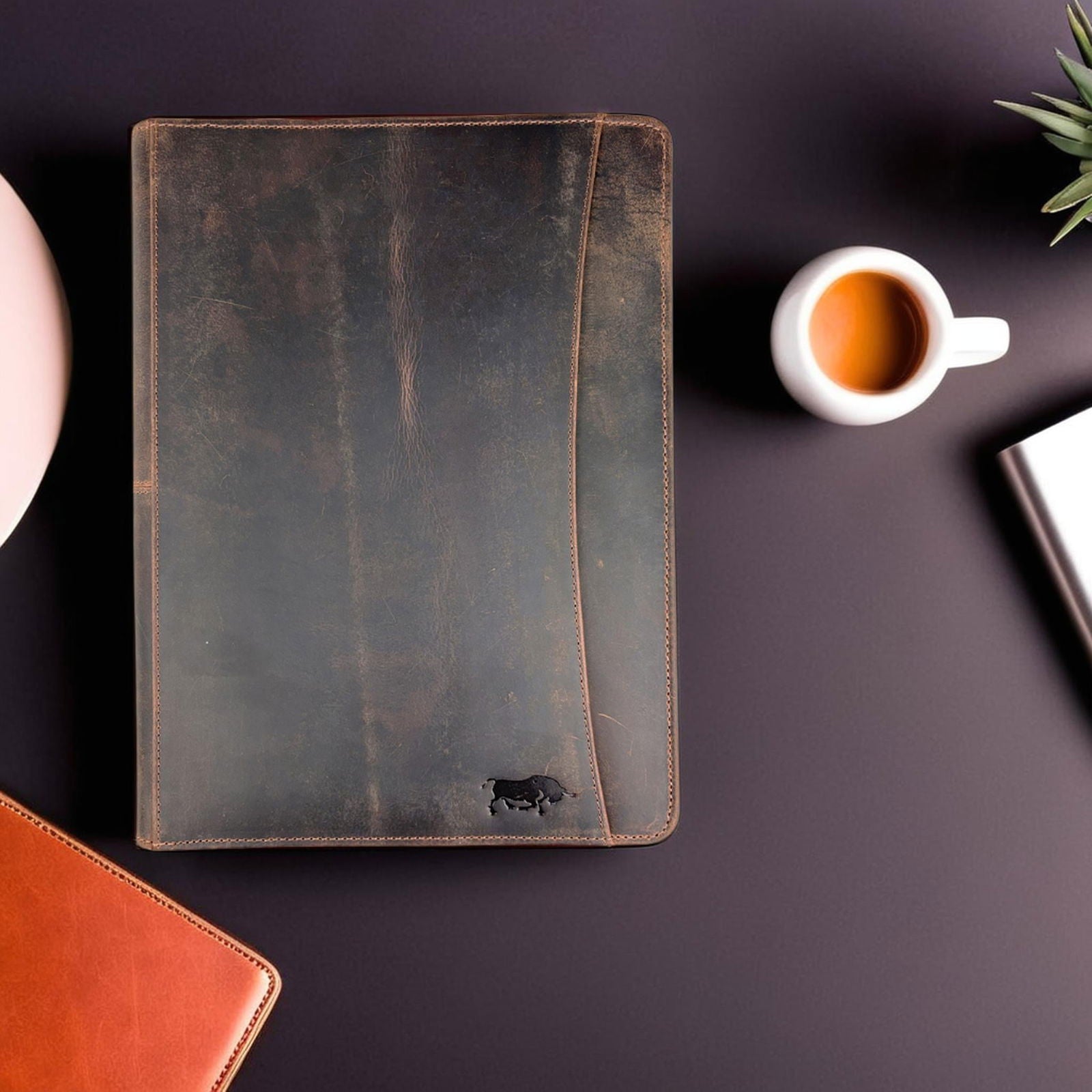 Cognac Leren Schrijfmap - Arrigo.nl