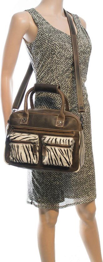 Dames tas lichtbruin leer met een zebra print dames schoudertas - Arrigo Leather Goods