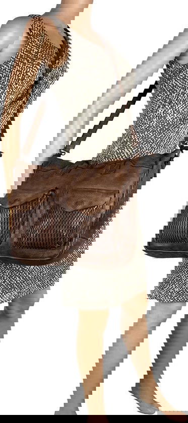 Handtassen dames schoudertas grote tas gewassen leer donkerbruin - Arrigo.nl