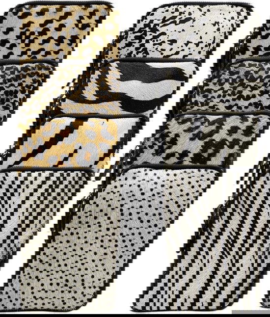 Leren Telefoontasje voor Dames met Verstelbare Schouderband in Zwart met Zebra Print - Arrigo.nl