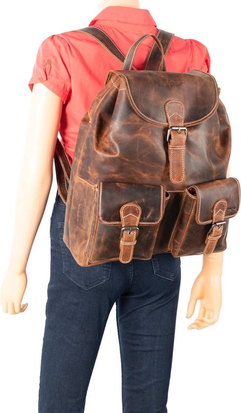 Rugzak van naturel buffelleer deze ruime rugtas heeft genoeg ruimte - Arrigo Leather Goods