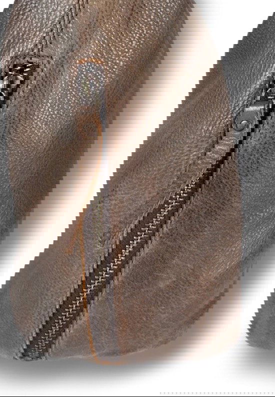 Schoudertas crossbody donkerbruin echt leer arrigo - Arrigo.nl