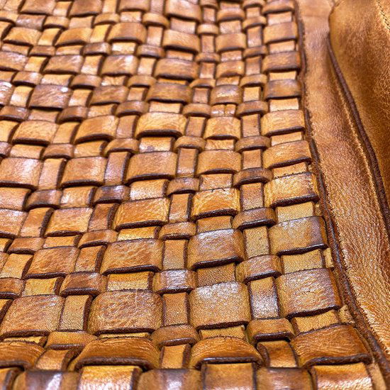 Schoudertas dames tassen schoudertassen vrouwen lichtbruin large arrigo - Arrigo.nl