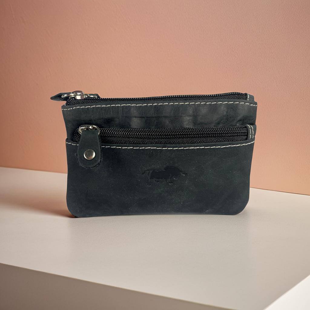 Dark brown vintage leather key case - stylish key bag for safely storing your keys