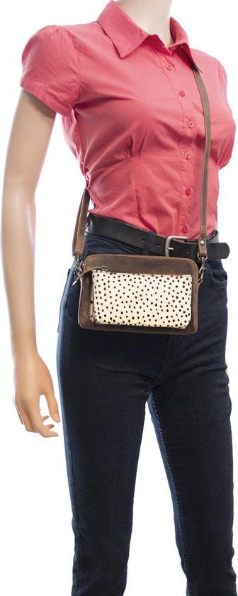 Arrigo Cognackleurige Dames Crossbody Tas/Clutch met Cheetah Dierenprint in Leer - Arrigo.nl